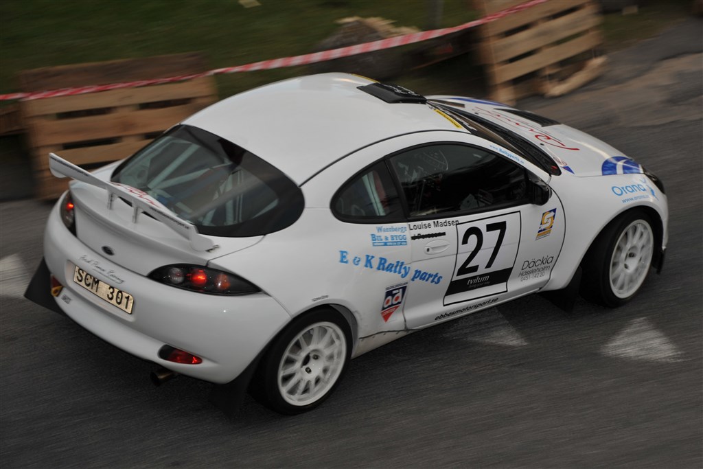 Ebbe Nilsson starter atter med sin hurtige Ford Puma Kit Car ved Tvilum Rally Show i Fårvang